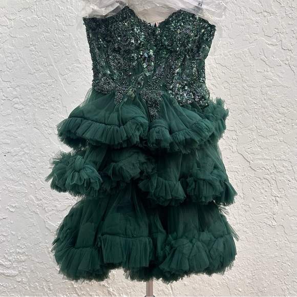 Mac Duggal Dresses & Skirts - Mac Duggal Green Sequin Mini Dress